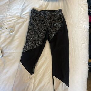 Size 8 black with design crop Lululemon leggings